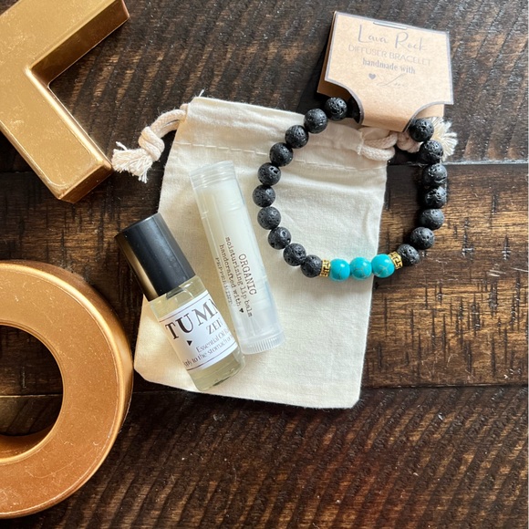 Peyton Wellness Gift Set - Picture 3 of 8